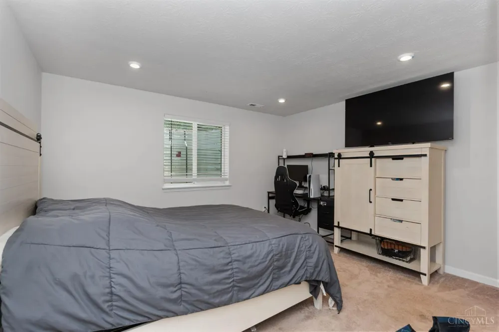 2320 Bridgewater Drive Batavia, OH 45103