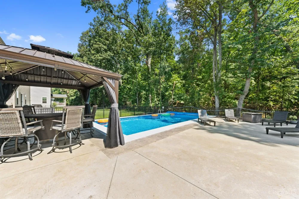 2320 Bridgewater Drive Batavia, OH 45103