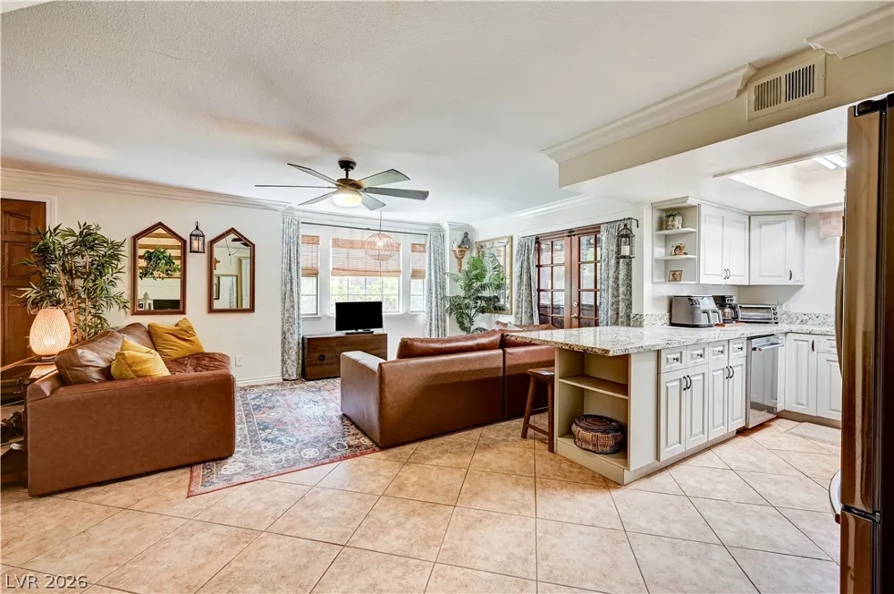 5889 Laredo Street Las Vegas, NV 89146