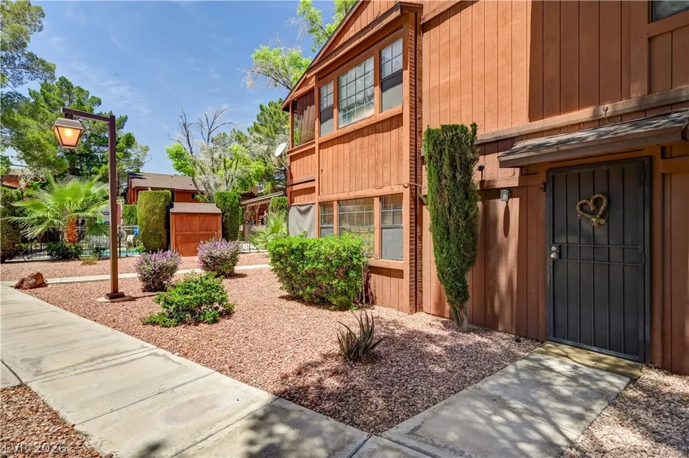 5889 Laredo Street Las Vegas, NV 89146