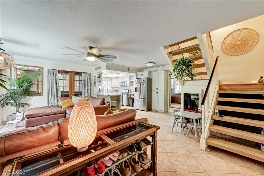 5889 Laredo Street Las Vegas, NV 89146