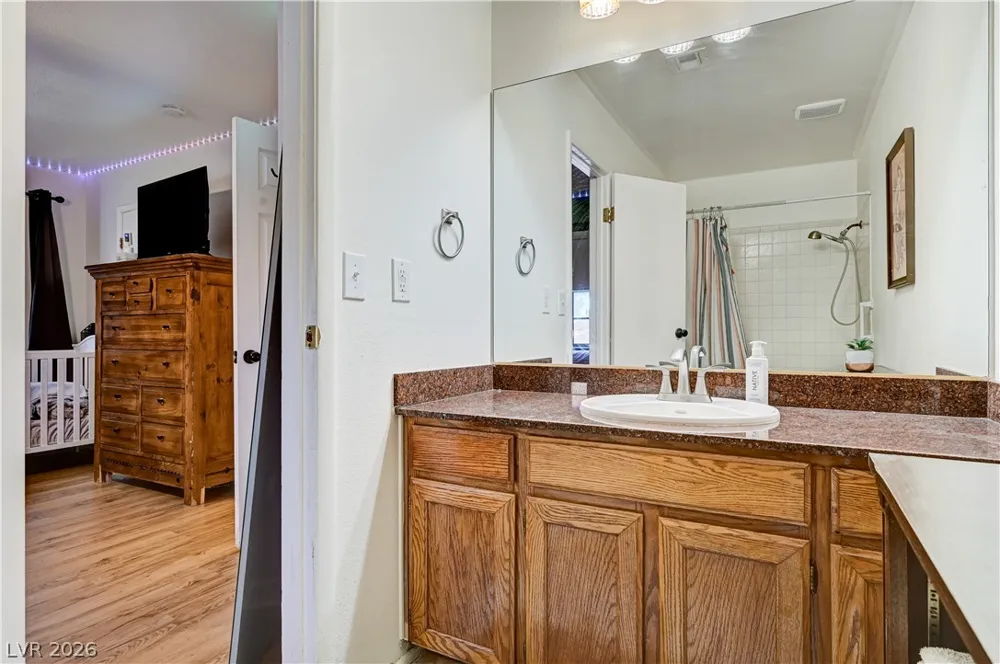 5889 Laredo Street Las Vegas, NV 89146