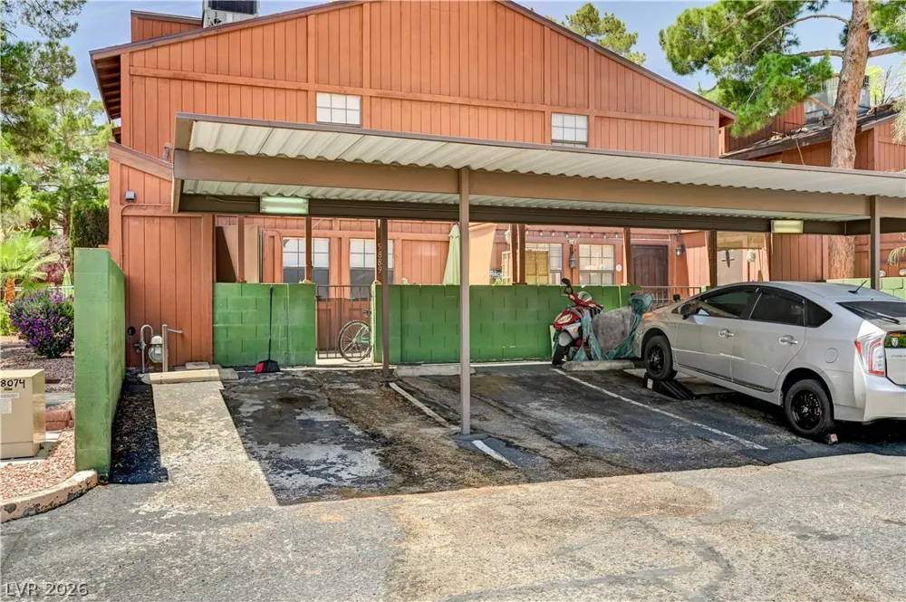 5889 Laredo Street Las Vegas, NV 89146