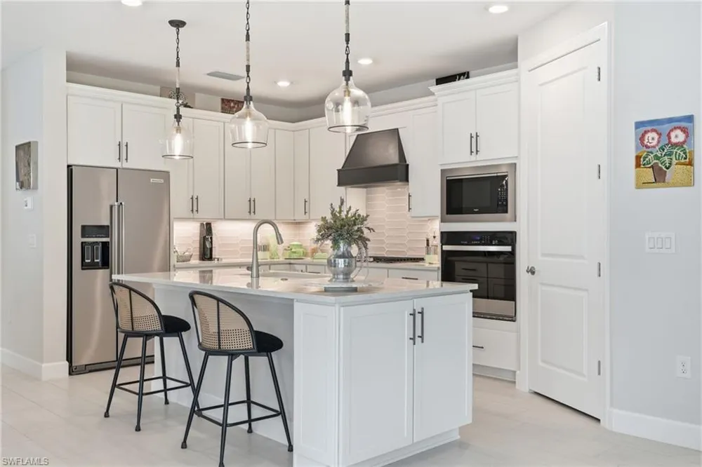 7517 Paradise Tree Drive North Fort Myers, FL 33917