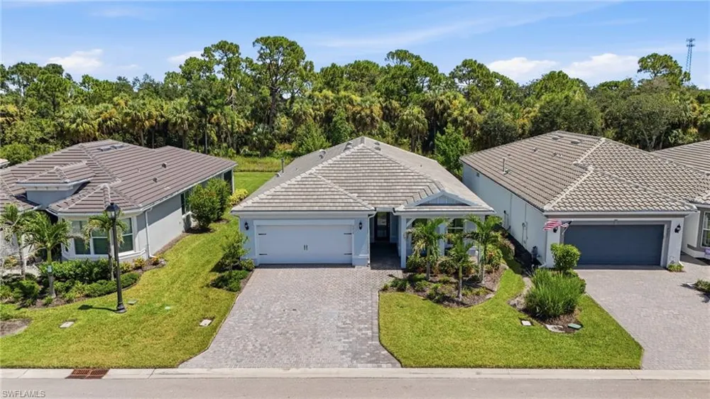 7517 Paradise Tree Drive North Fort Myers, FL 33917