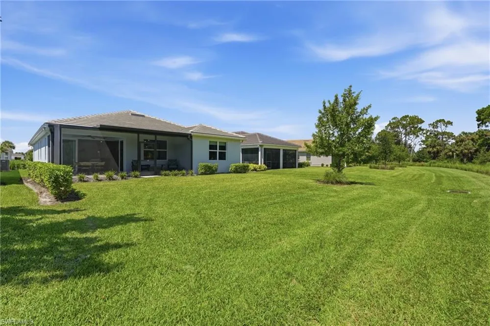 7517 Paradise Tree Drive North Fort Myers, FL 33917