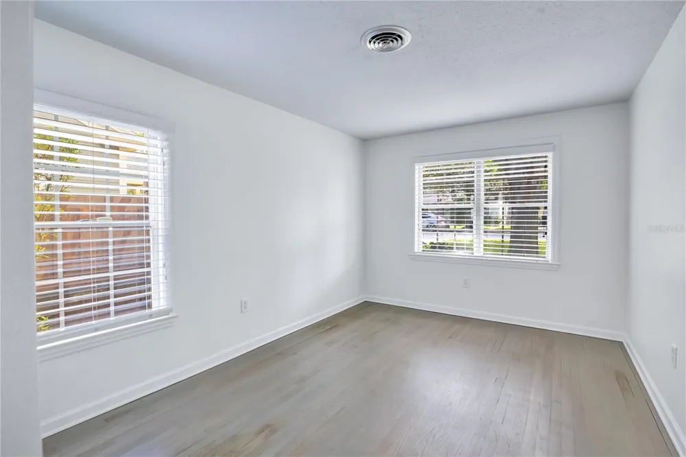 2102 HARRISON AVENUE Orlando, FL 32804