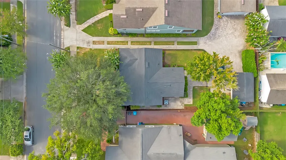 2102 HARRISON AVENUE Orlando, FL 32804