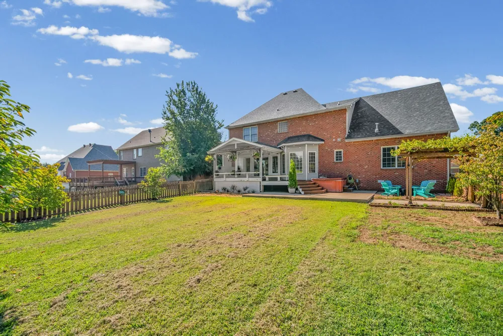 3407 Sango Xing Clarksville, TN 37043