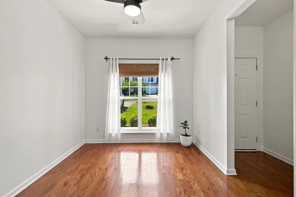 421 Normandy Cir Nashville, TN 37209