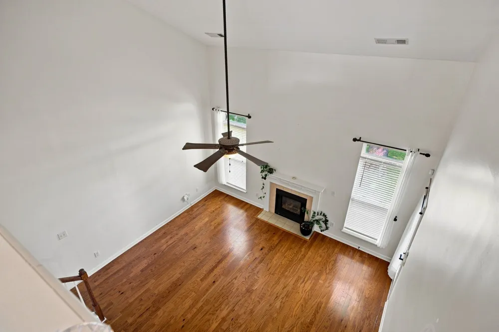 421 Normandy Cir Nashville, TN 37209