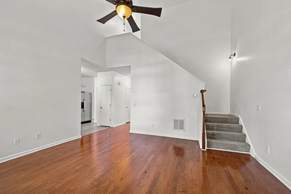 421 Normandy Cir Nashville, TN 37209