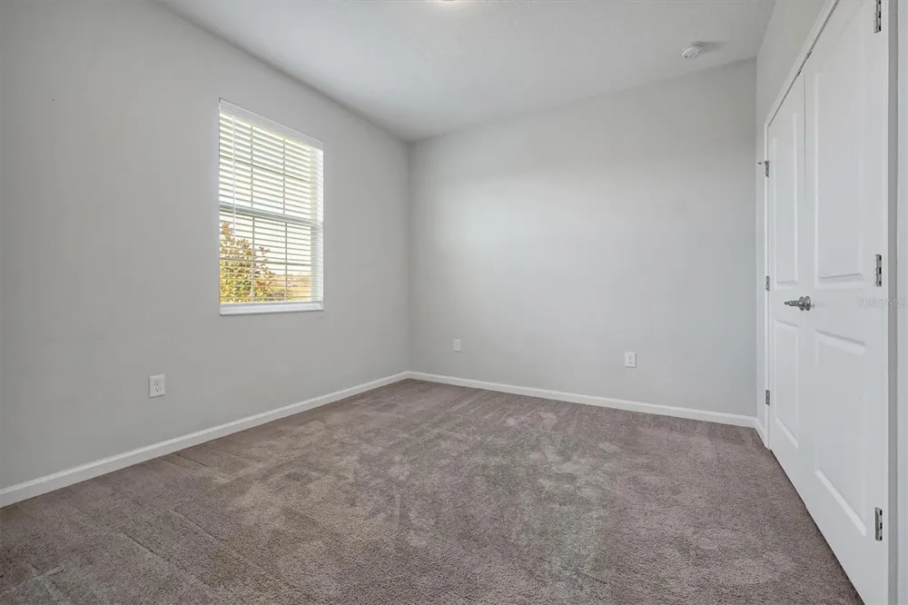 1121 HENDON LOOP Davenport, FL 33837