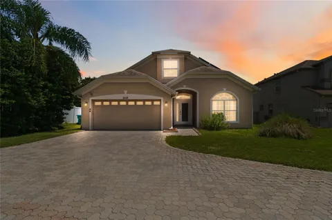 6658 LAKE PEMBROKE PLACE