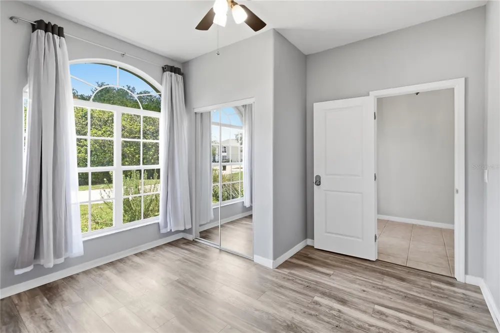 6658 LAKE PEMBROKE PLACE Orlando, FL 32829