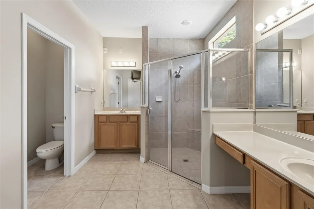 6658 LAKE PEMBROKE PLACE Orlando, FL 32829