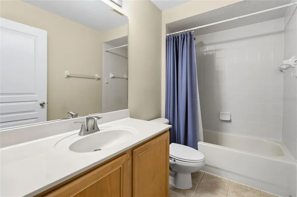 6658 LAKE PEMBROKE PLACE Orlando, FL 32829