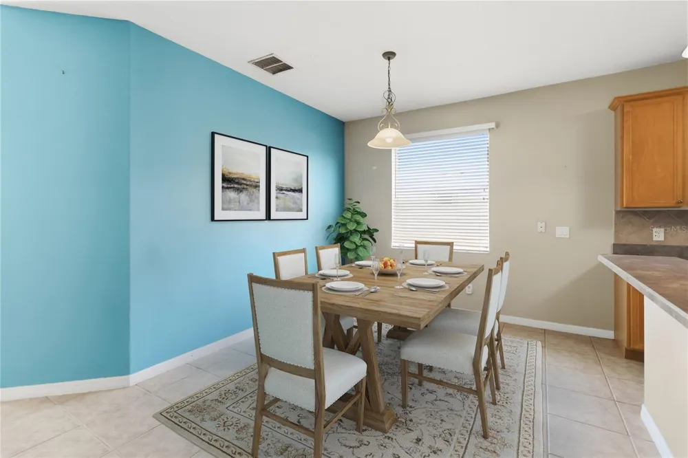 6658 LAKE PEMBROKE PLACE Orlando, FL 32829