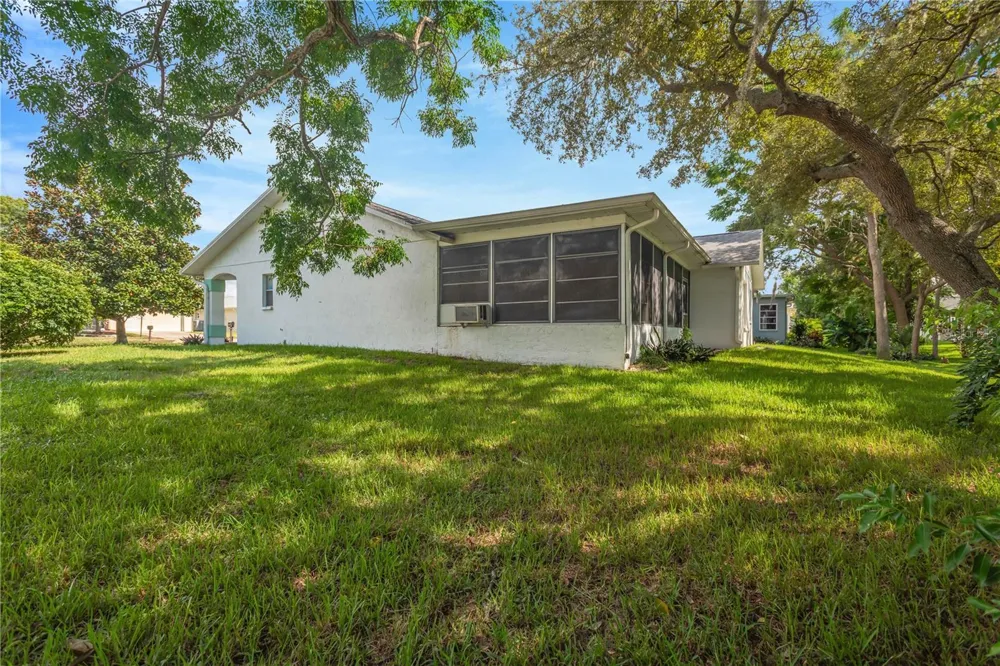 10811 PEPPERTREE LANE Port Richey, FL 34668