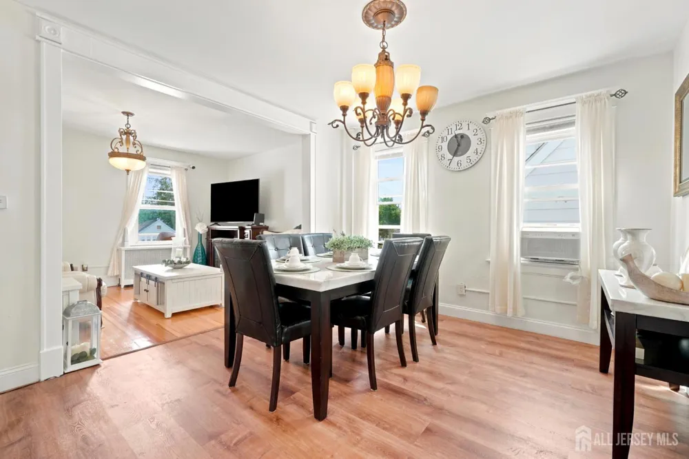 583 McKeon Street Perth Amboy, NJ 08861