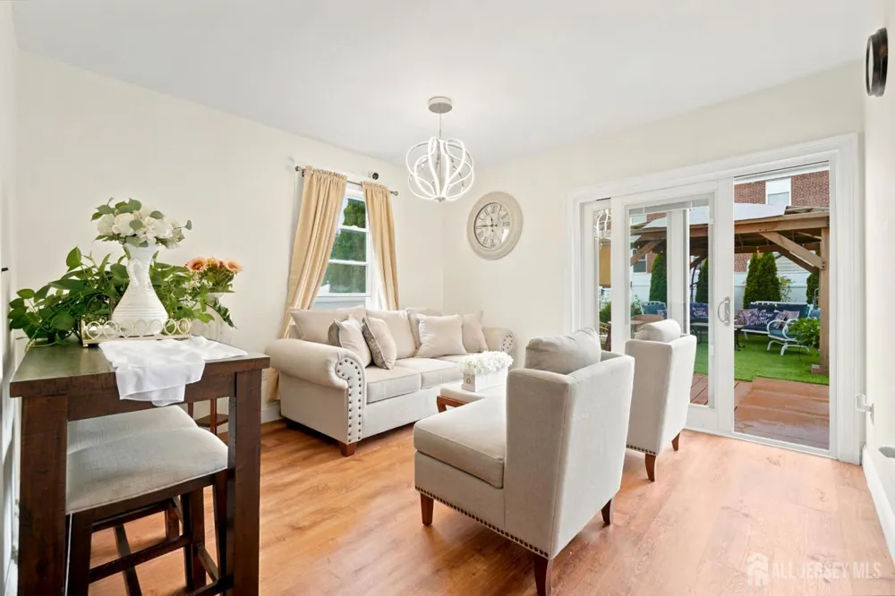 583 McKeon Street Perth Amboy, NJ 08861