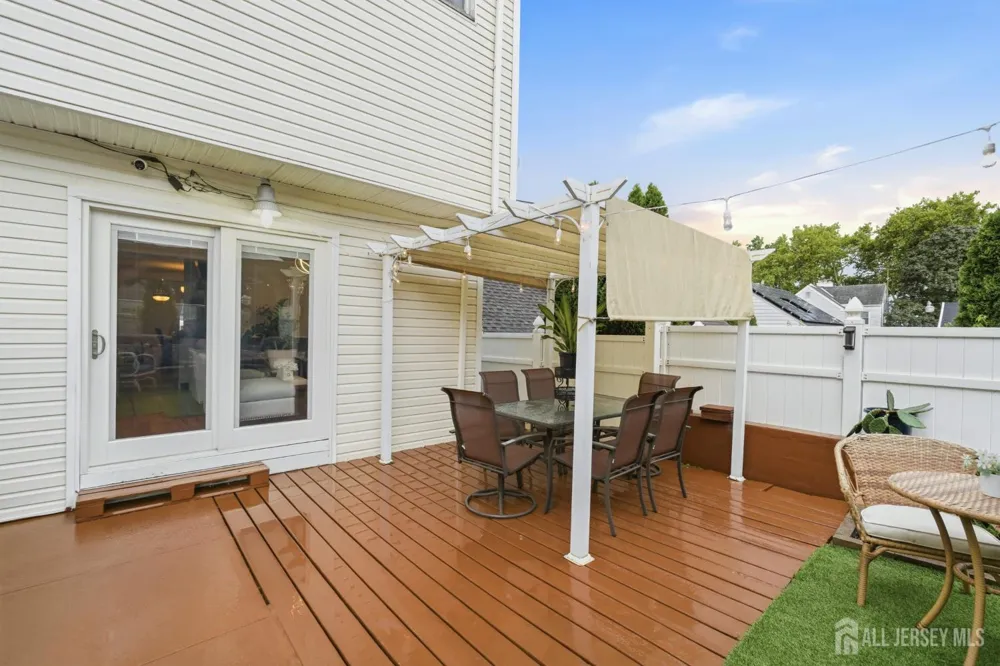 583 McKeon Street Perth Amboy, NJ 08861