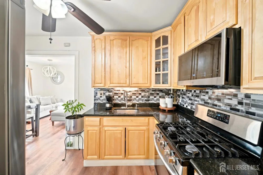 583 McKeon Street Perth Amboy, NJ 08861