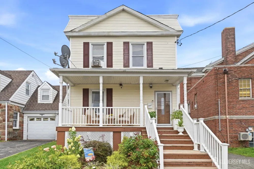 583 McKeon Street Perth Amboy, NJ 08861