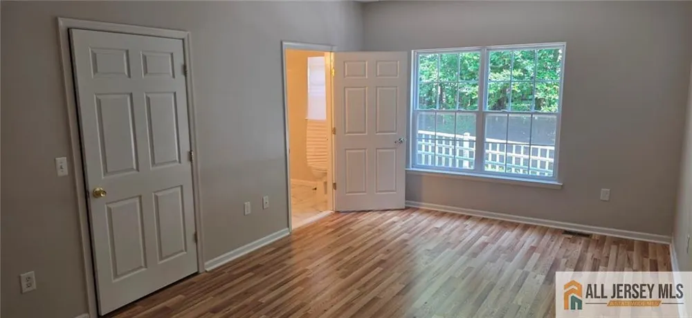 35 Forest Drive #35 Piscataway, NJ 08854