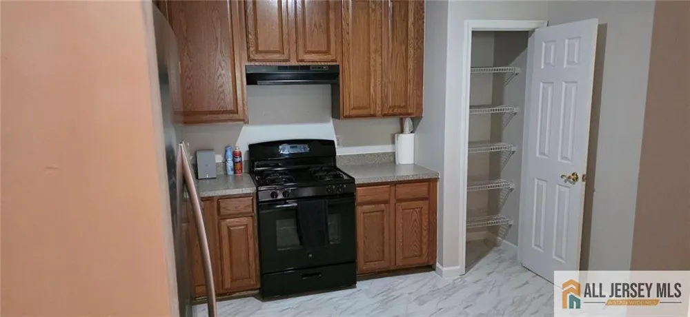35 Forest Drive #35 Piscataway, NJ 08854