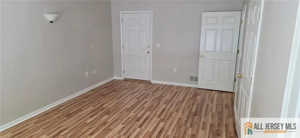 35 Forest Drive #35 Piscataway, NJ 08854