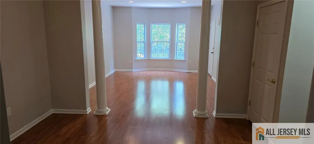 35 Forest Drive #35 Piscataway, NJ 08854