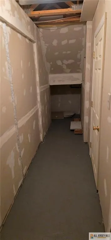 35 Forest Drive #35 Piscataway, NJ 08854
