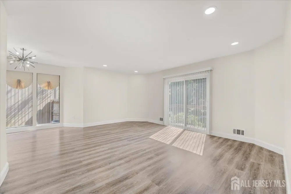 17 Emerald Lane Old Bridge, NJ 08857