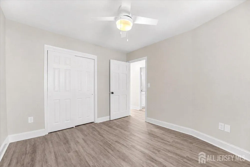 17 Emerald Lane Old Bridge, NJ 08857