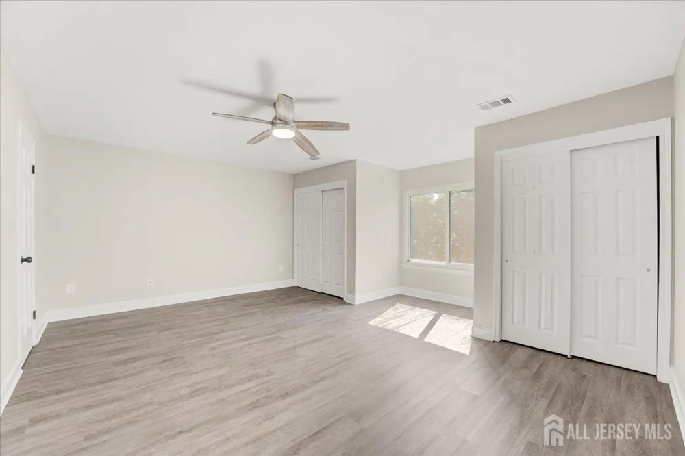 17 Emerald Lane Old Bridge, NJ 08857