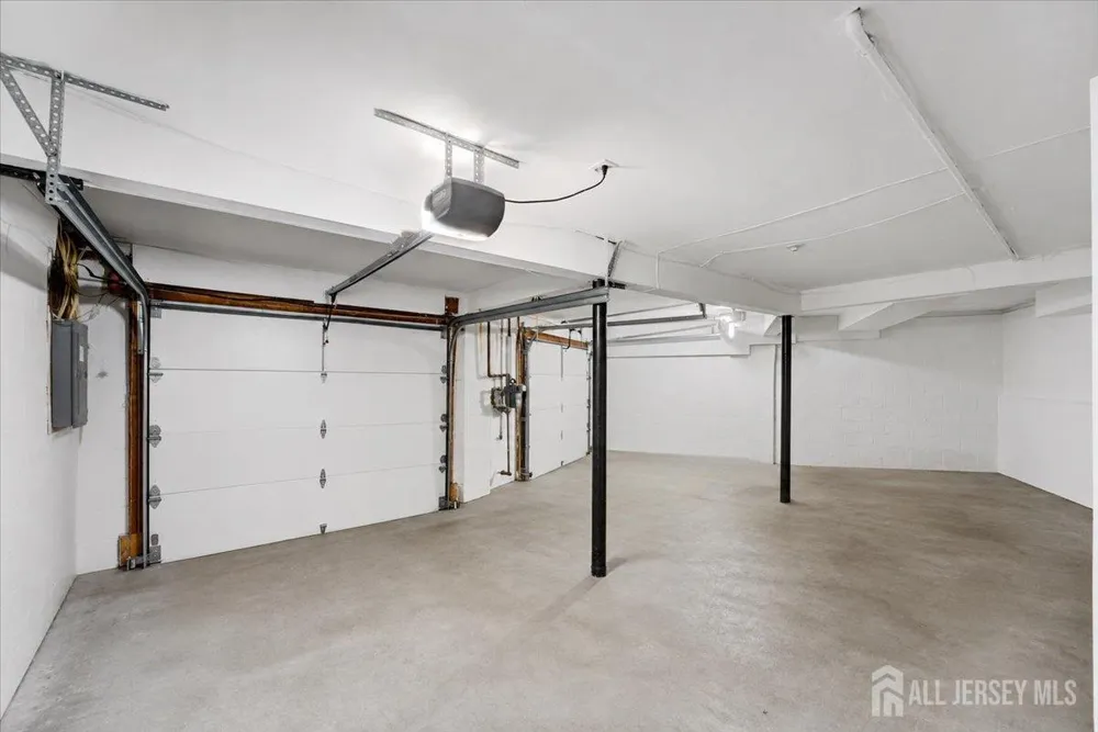 17 Emerald Lane Old Bridge, NJ 08857