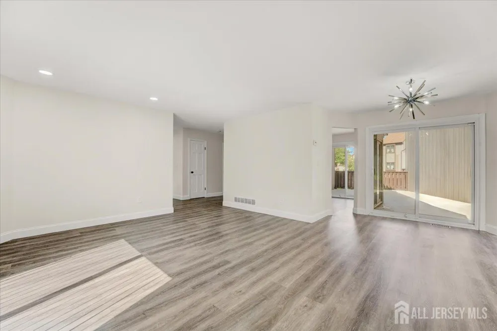 17 Emerald Lane Old Bridge, NJ 08857