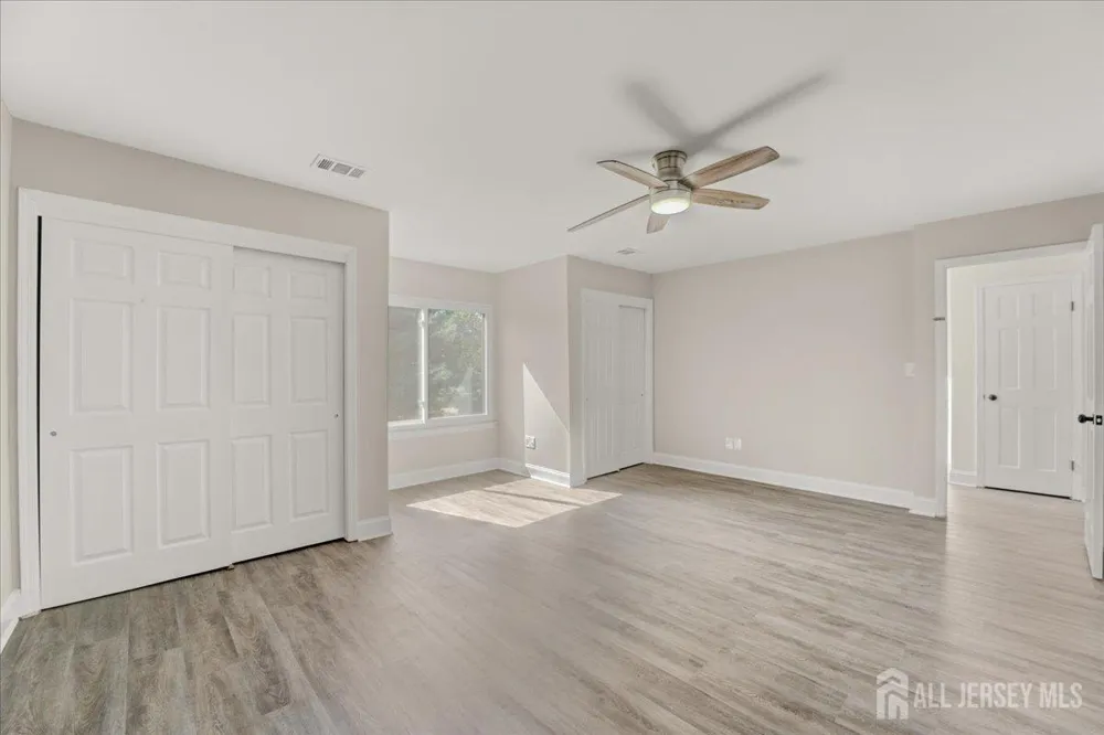 17 Emerald Lane Old Bridge, NJ 08857