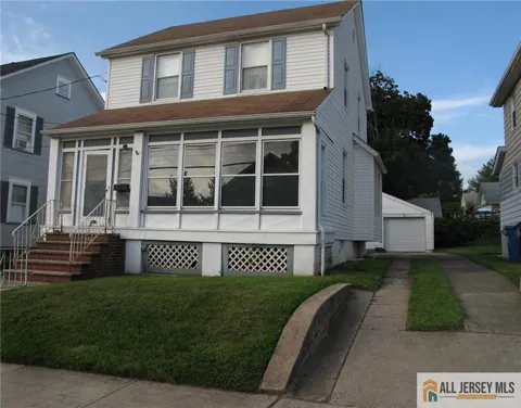 9 Elmwood Place