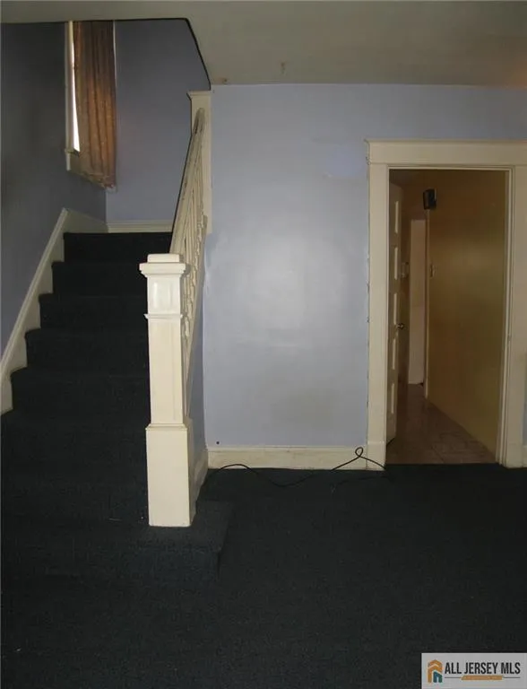 9 Elmwood Place North Brunswick, NJ 08902
