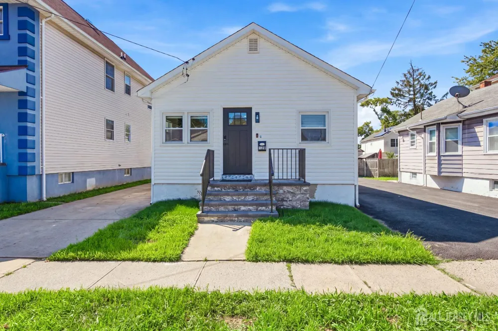 129 Pershing Avenue Iselin, NJ 08830