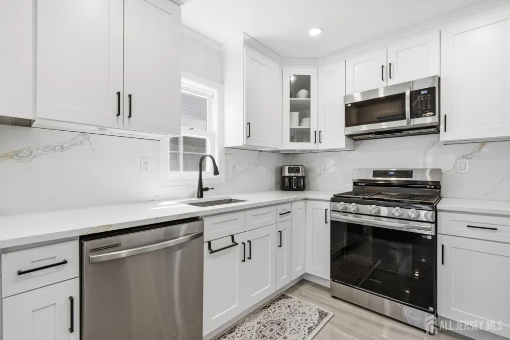 129 Pershing Avenue Iselin, NJ 08830