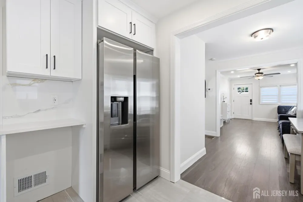129 Pershing Avenue Iselin, NJ 08830