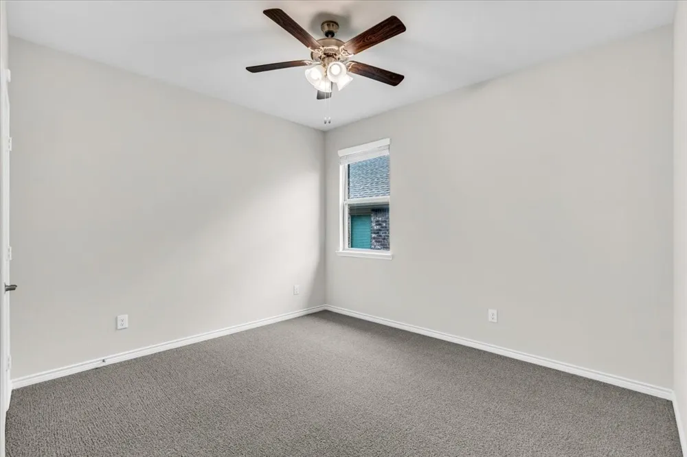 11309 Ponderosa Trail Aubrey, TX 76227