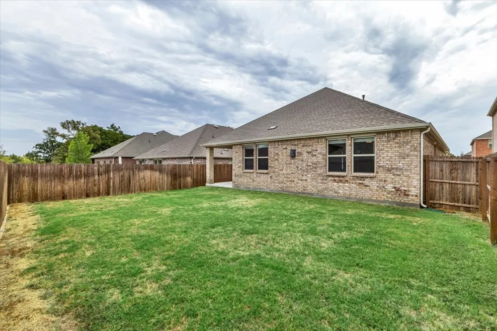 11309 Ponderosa Trail Aubrey, TX 76227