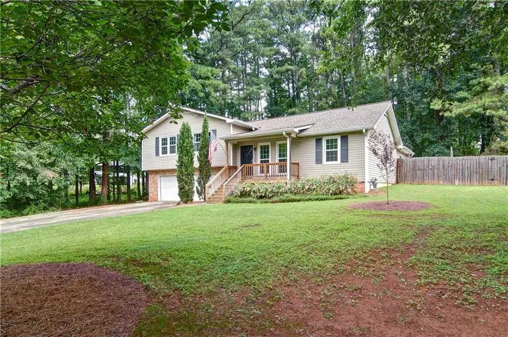 2300 Twiggs Cove NW Kennesaw, GA 30152