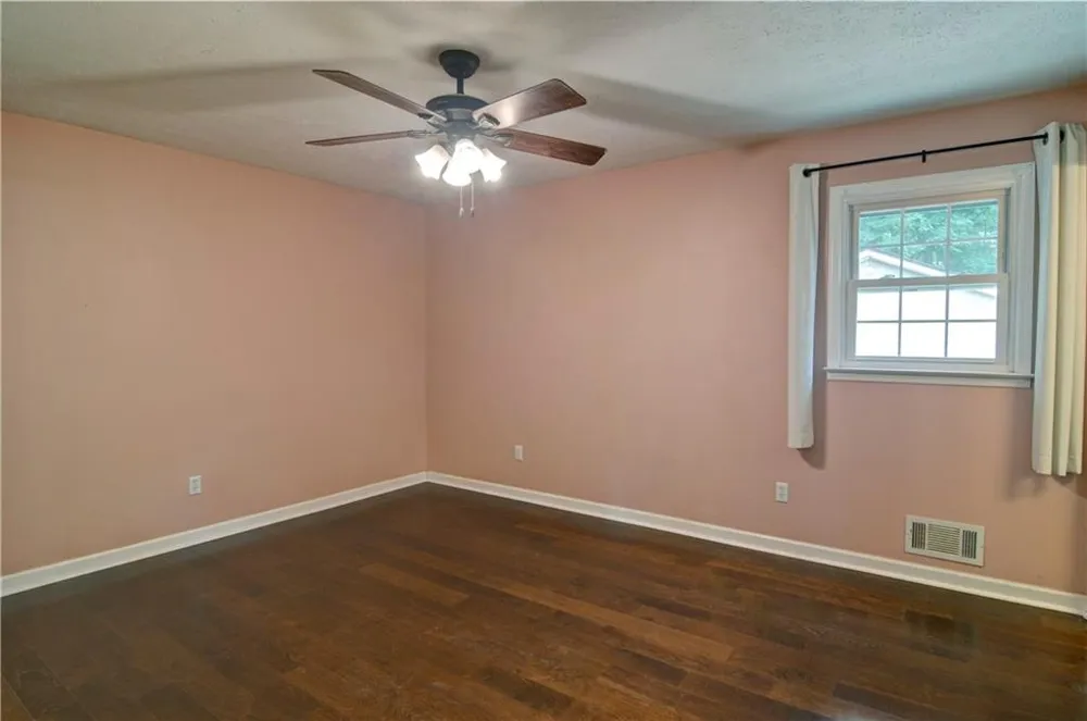 2300 Twiggs Cove NW Kennesaw, GA 30152