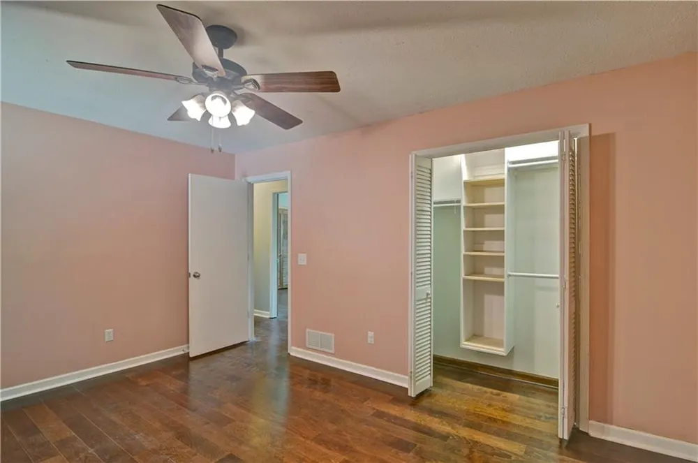 2300 Twiggs Cove NW Kennesaw, GA 30152