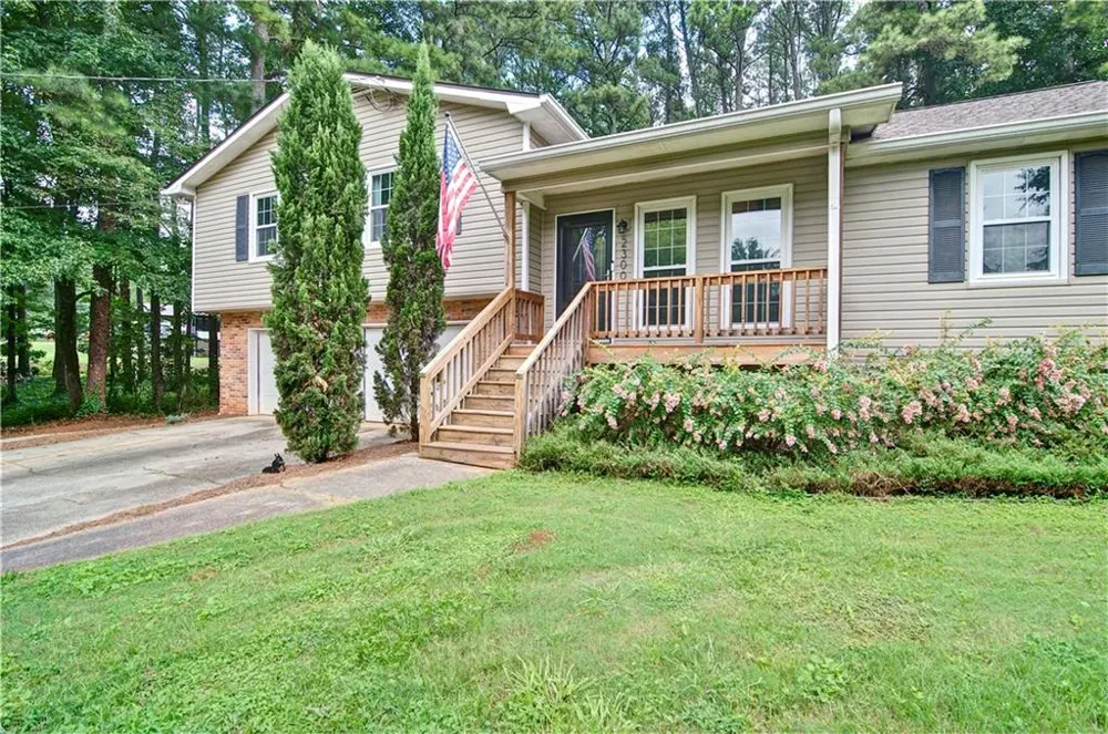 2300 Twiggs Cove NW Kennesaw, GA 30152